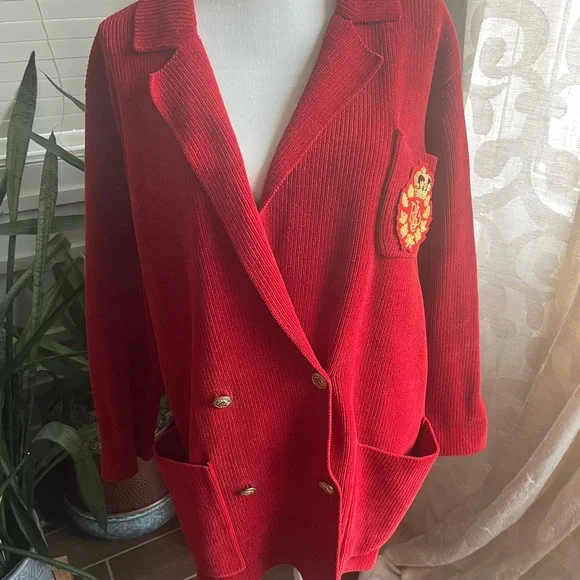 Ralph Lauren Red Blazer with Gold Accents and ensignia size small - Picture 10 of 11